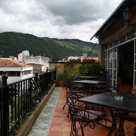 Sam'S VIP Hostel San Gil Bagian luar foto