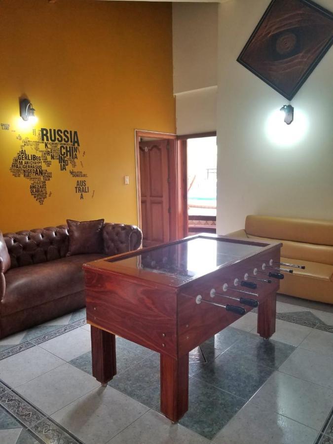Sam'S VIP Hostel San Gil Bagian luar foto