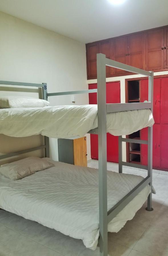 Sam'S VIP Hostel San Gil Bagian luar foto