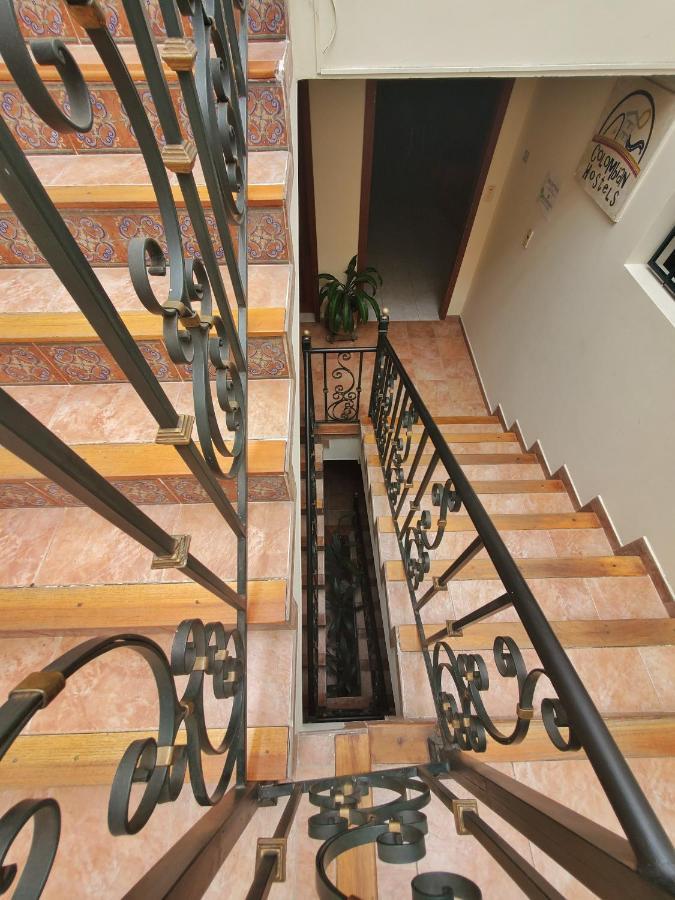 Sam'S VIP Hostel San Gil Bagian luar foto