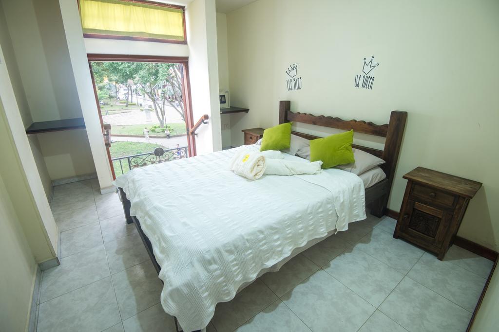 Sam'S VIP Hostel San Gil Bagian luar foto